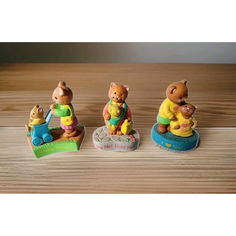 Lot 3 VTG Avon Animal Miniatures Strollin' Along, Hug Me! I ❤️ You! Mother's Day